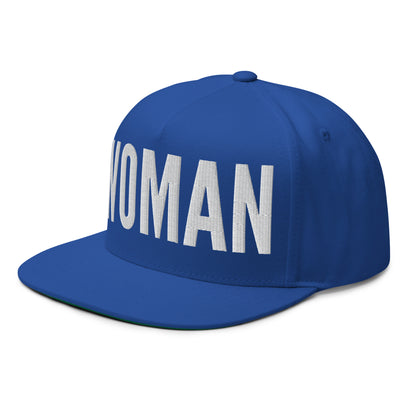 Gorra plana con visera bordada en 3D para mujer